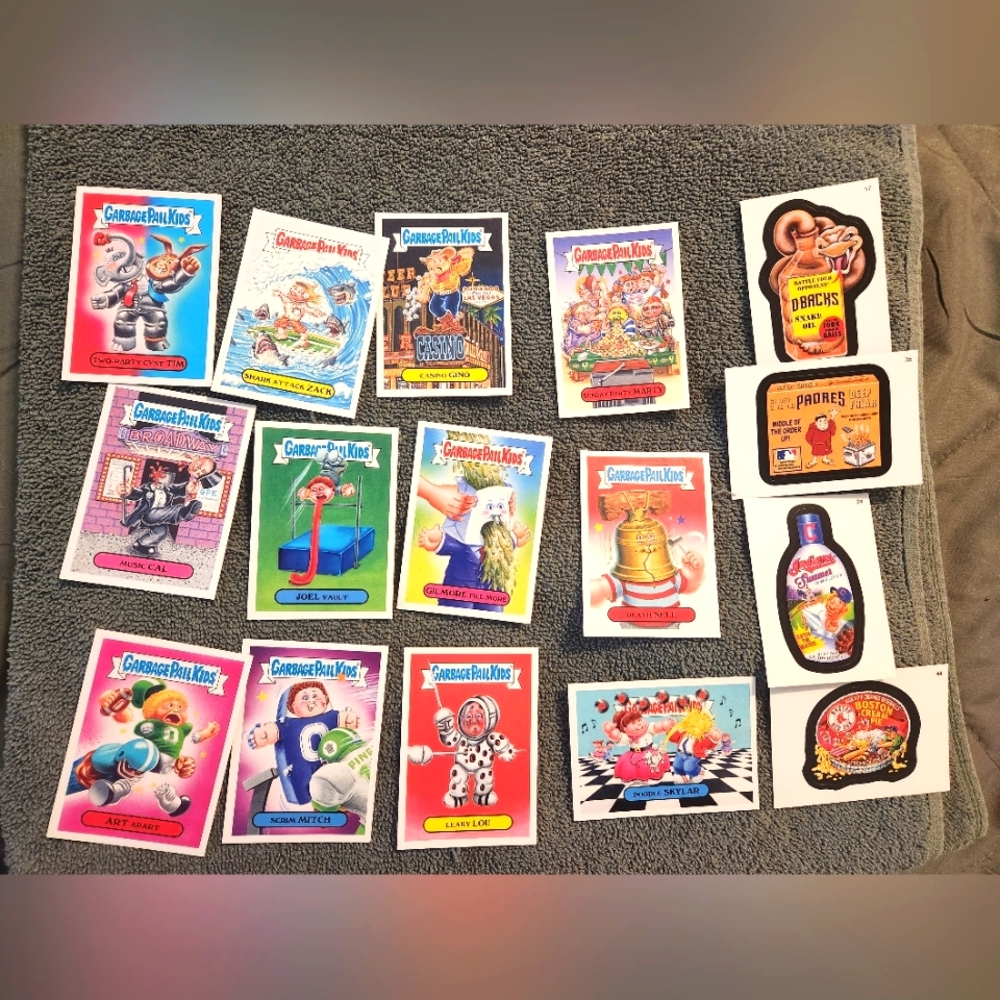 16 Garbage Pail Kids stickers!